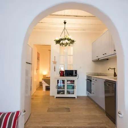 Gorgeous W Ocean Views And Shared Pools Hotel