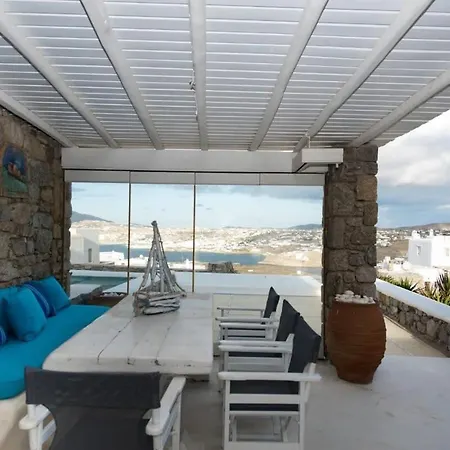 Villa Gorgeous W Ocean Views And Shared Pools